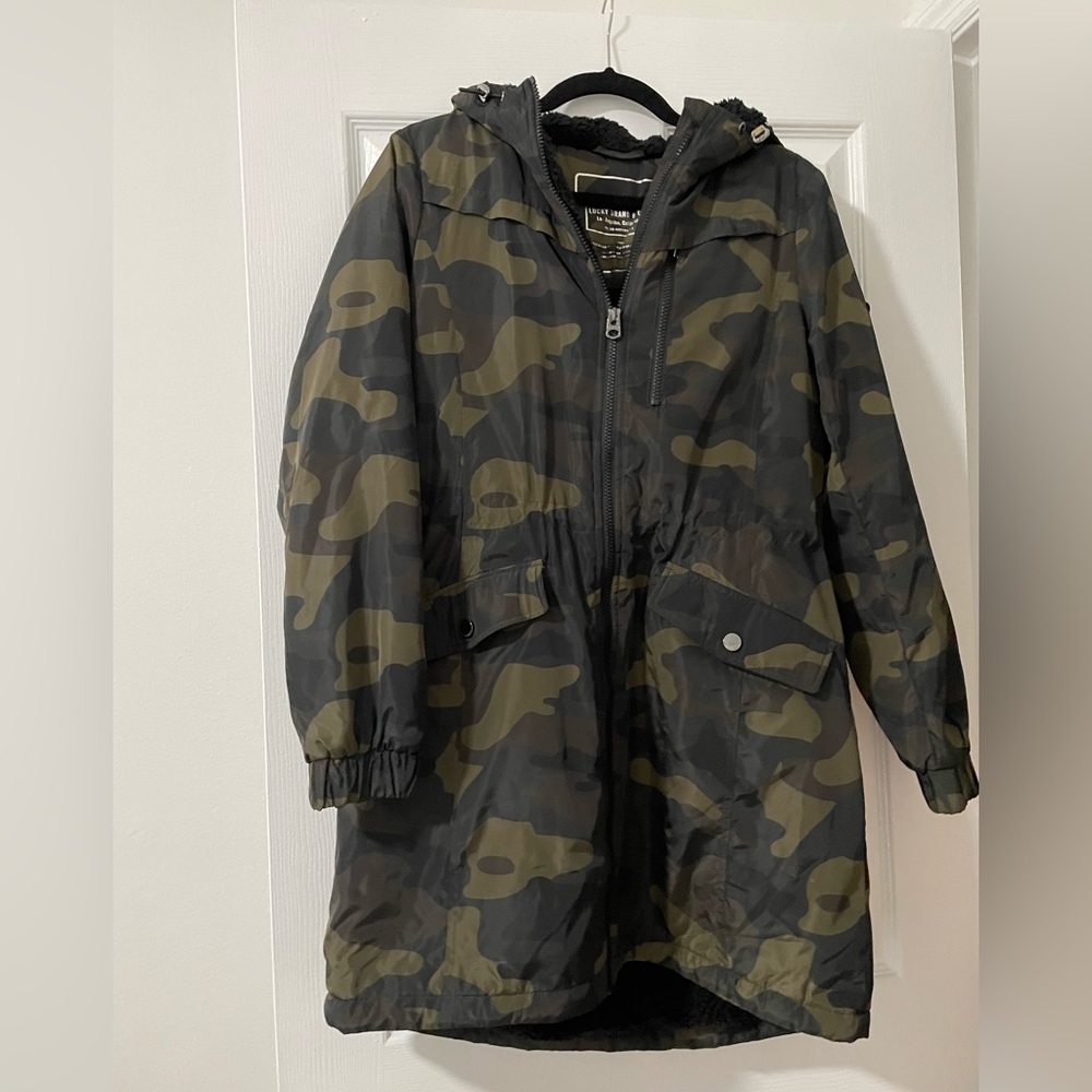 Lucky brand camo lined zip up/hoodie jacket